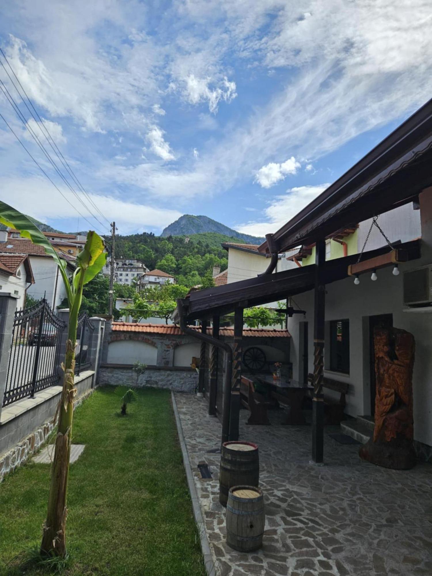 Cozy Rooms In Vratsa By Georgievi Екстер'єр фото